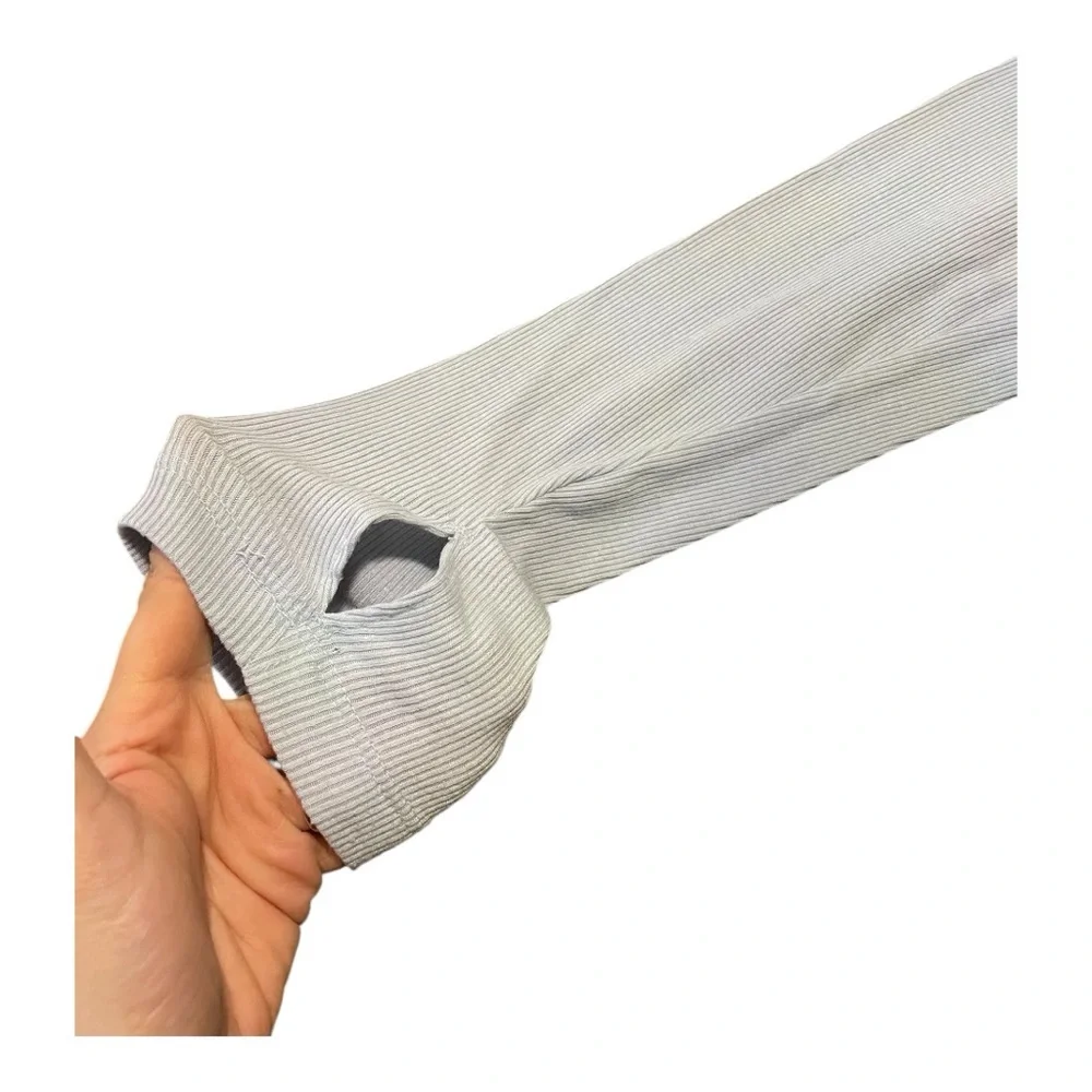 Light Blue Long Sleeve Turtleneck Top Old Navy - Picture 4 of 8